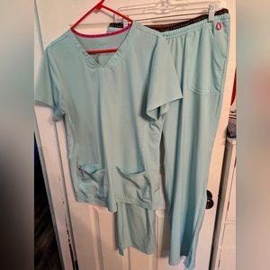 Heart Soul scrub set